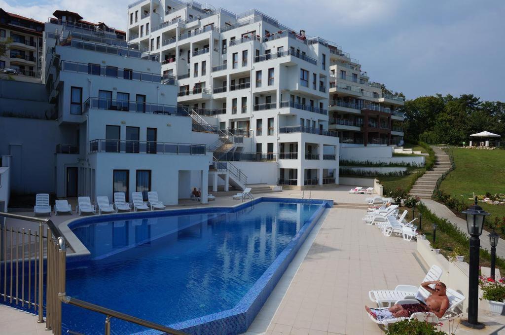 Byala Vista Loreta Apartments Extérieur photo