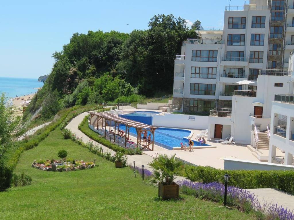 Byala Vista Loreta Apartments Extérieur photo