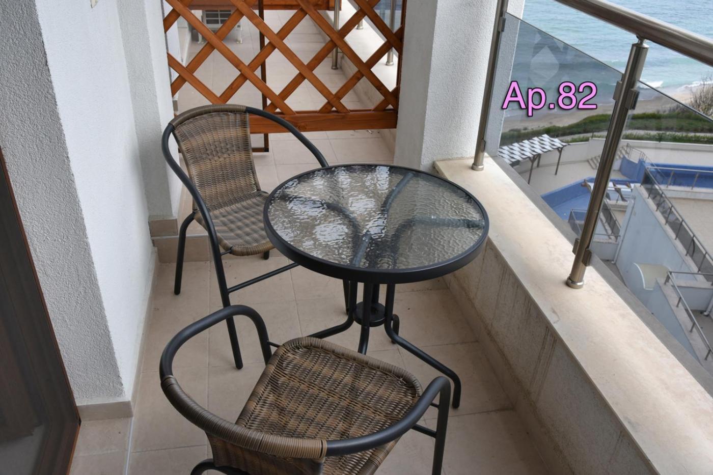 Byala Vista Loreta Apartments Extérieur photo